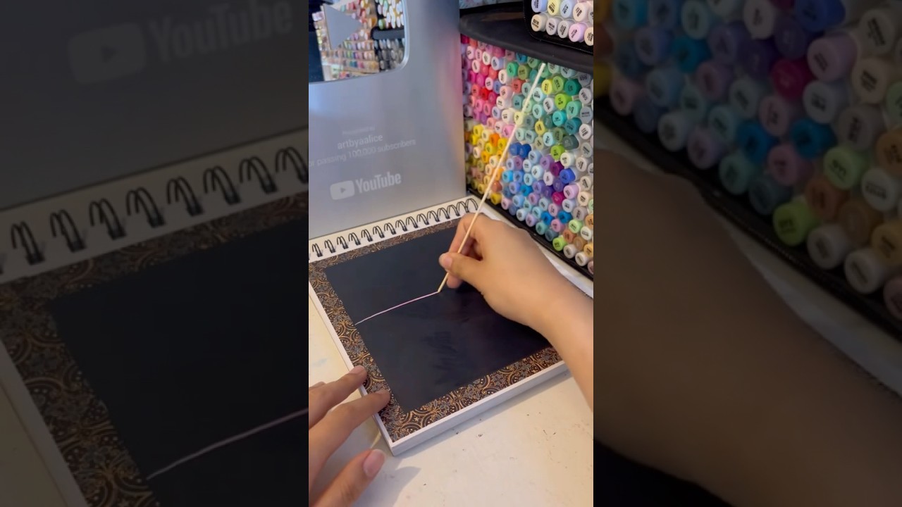 Sketchbook idea for when you’re bored 😳💕✨ #art #diy #sketchbook #artideas #drawing #drawingideas