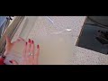 Riproduci video