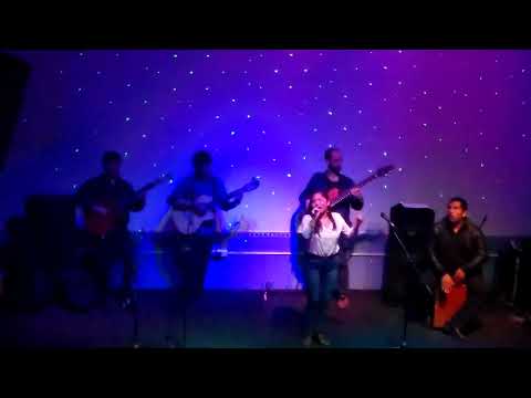 Yesenia Alanya-Voz y Canto, Porque vivir es luchar, Pecado de amor, Yo soy Perú