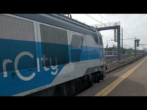 IC 510 Salerno TO P.N. in ritardo in partenza ad Alessandria composizione bianco azzurro