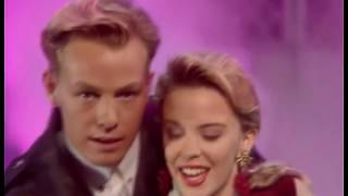 Kylie Minogue &amp; Jason Donovan - Especially For You (Top Of The Pops 1988)