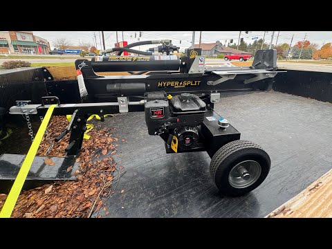 New Hyper Split 32 Ton Log Splitter. 6 Second Cycle Time. #baumalight #firewood #mini skid