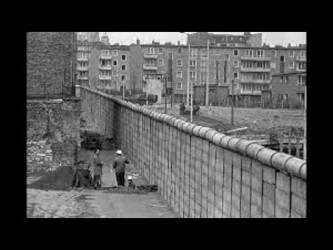 The Berlin wall in 1987