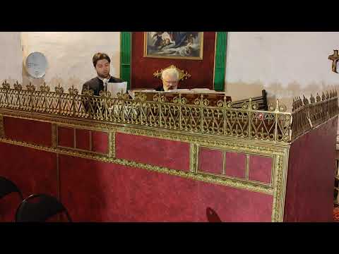 La lemnul Crucii grăbesc - Cântec de post