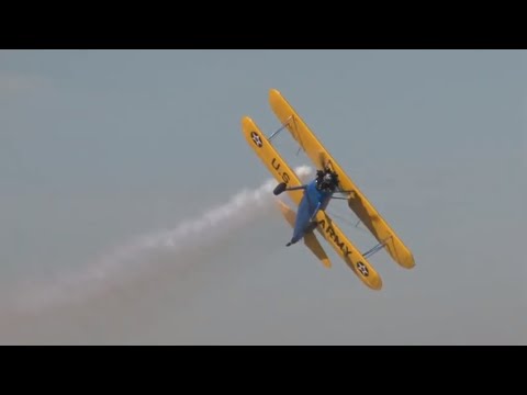 2011 Blue Angels Homecoming Airshow - John Mohr