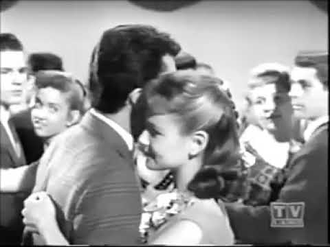 James Darren as Buzz Berry sings "There's No Such Thing" | The Donna Reed Show S1E28 (1959)