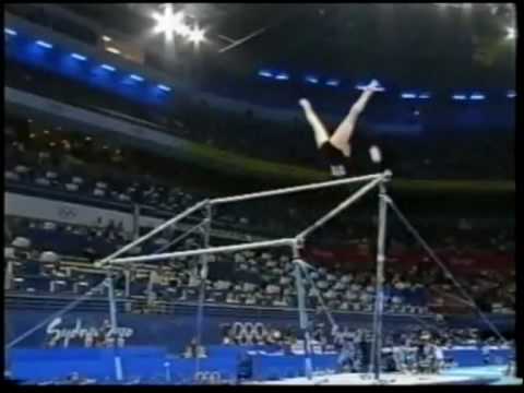 Camila Comin (BRA) 2000 Olympic Prelims - Bars