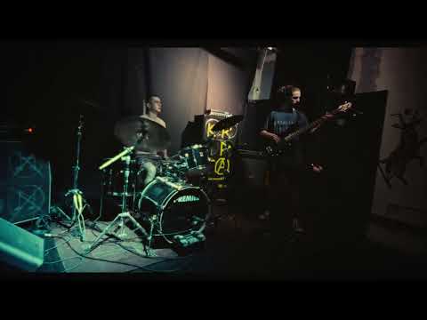 ÉSZLELÉS (5. szülinap) / IRON STEEL / YILAN / CSIGA - Kripta 2022.06.18.