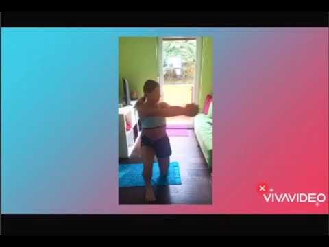 allenamento da casa con Stefania Pirozzi. Una personal trainer a 5...cerchi!