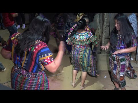 🎶🎼Chicas de pahuesa🎶🥳 a bailar chuca🍾pero  con xoyita musical 🎶 🔥🥂