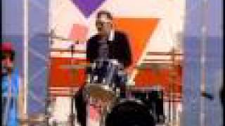 Cheap Trick - 1985 - Tonight It's You ("live" audience)