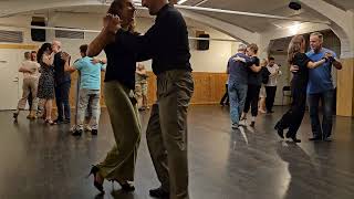 Download lagu Milonga Bonita på Birkagården #Tango #Argentino #milonga, #Stockholm 25.  juuni 2025 mp3