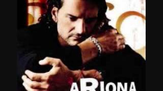RICARDO ARJONA NO SIRVE DE NADA