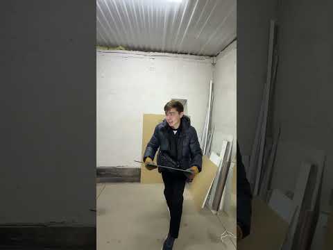 Ұятсыз қыздарды қарап отырғандарға осылай жасау керек 😂Қызға слабый, досына жібер 🔥🚀