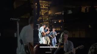 Jonas Brothers - Inseparable 🎸