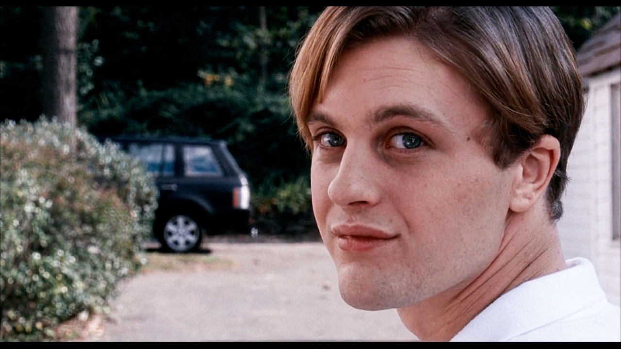 When the horror villain knows he's inside a movie...