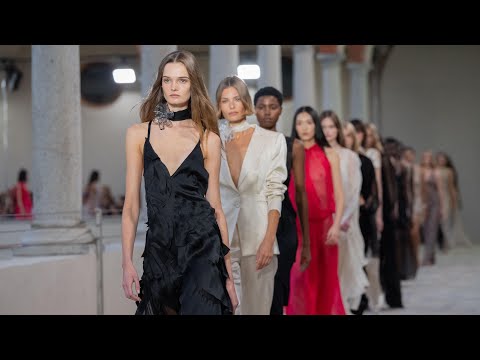 Alberta Ferretti  Spring Summer 2025 - Full Show