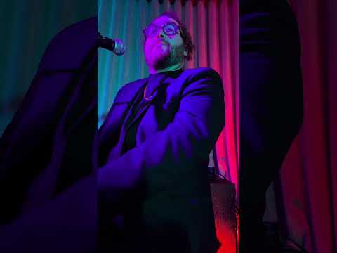 Promotional video thumbnail 3 for Billy Chadwick