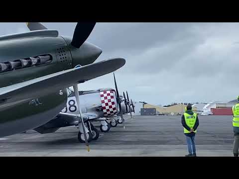 Warbirds On Parade 05/06/2022 - Harvards group start