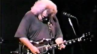 Jerry Garcia Band - Aint No Bread In The Breadbox 11.19.91 S2 04