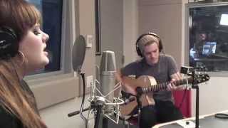 Adele Perfoms &quot;Hometown Glory&quot; and &quot;Chasing Pavements&quot;  Recorded For NPR 2008