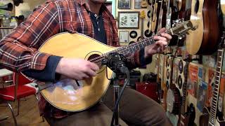 Video thumbnail for 2000s Trinity College octave mandolin by Jake Wildwood & Co