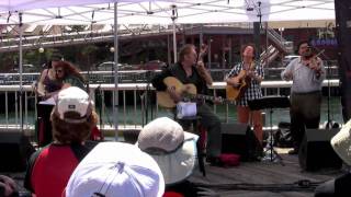 Dan Hicks -  How Can I Miss You If You Don't Go Away?