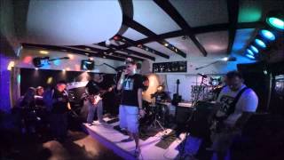 Polarni Fazani - Komsinica / Komsija (live @ BlackStage, Nis 2015)