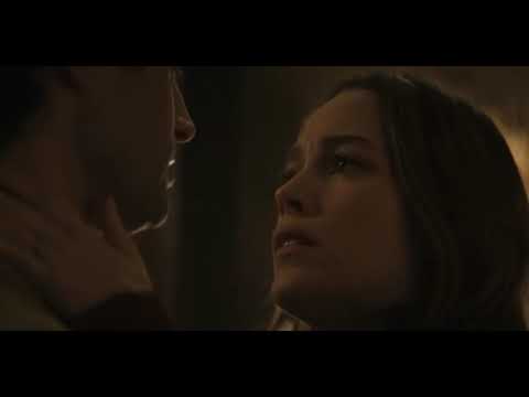 You (Season 3) - Joe & Love Kissing Scene