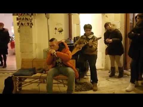 Filu de ientu - Nandu Popu a Manufacta