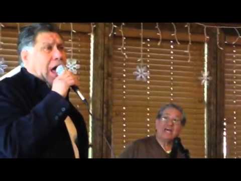 Ken Berry sings with Mike Francis