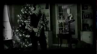 Celebrate Me Home (Kenny Loggins Christmas Song Cover by Terry on Alto Sax)