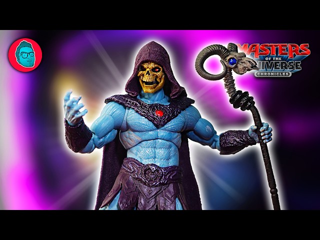 Vídeo relacionado con Masters of the Universe Masters del Universo MOTU Skeletor Deluxe Figura de acción con accesorios, juguete +4 años (Mattel HLB56)