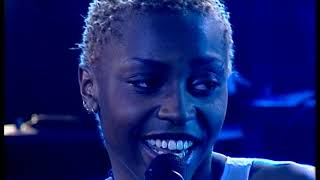 Morcheeba - Tape Loop (live at nulle part ailleurs)