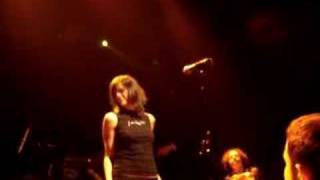 Shivaree Clermont-ferrand 09.06.2005 (extrait 2)