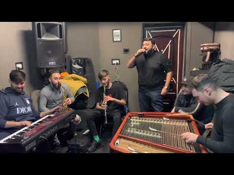 Bogdan Farcas-Eu ca prostul Cand ma îndrăgostesc(CoverLeo de la Roșiori si TarafulTurnenii)Live100%