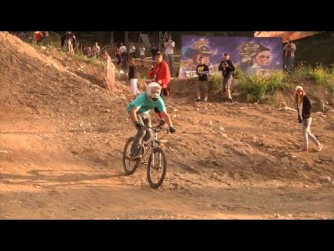Dirt TV Crankworx Slopestyle