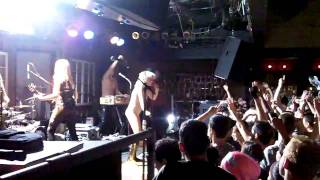 2009 10 25 Peaches Encore, Set it Off (Part 2)