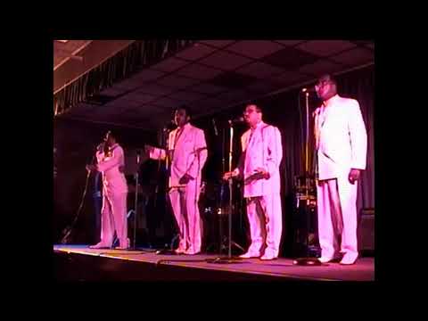 Earl Lewis & Channels: "My Love Will Never Die" - Live -2000