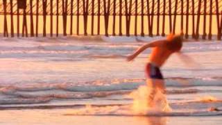 Biffy clyro-Saturday Superhouse alternative music video