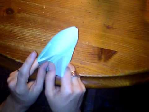 Duzy kwiat z papieru