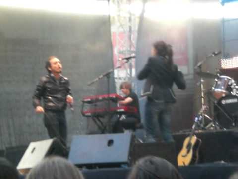 zahara y santi balmes Extratonauta Grandada 2010