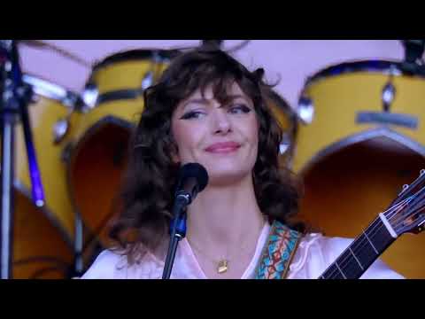 Hannah Cohen Live At Field of Vision 2025