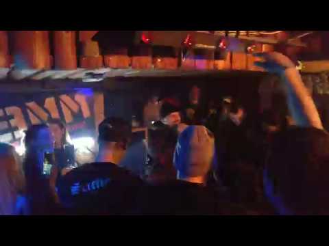 SuperCrooo - Pulzní hajzl TNT CLub Beroun 4K