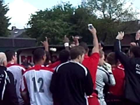 AFC Hornchurch 2-1 Lowestoft Town AET. Ryman Isthmian Premier Play-Off Final. Mon7May2012