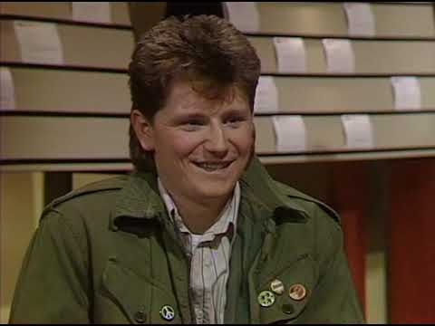 Home to Roost S01E06 Small Change