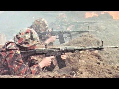 SWISS ARMY 1985 TACTICS: Vintage Film "the Infantry" (w/ EN Subs)