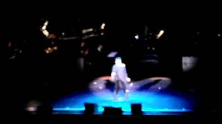Liza Minnelli singing &#39;Teach Me Tonight&#39; at Nottingham Royal Concert Hall