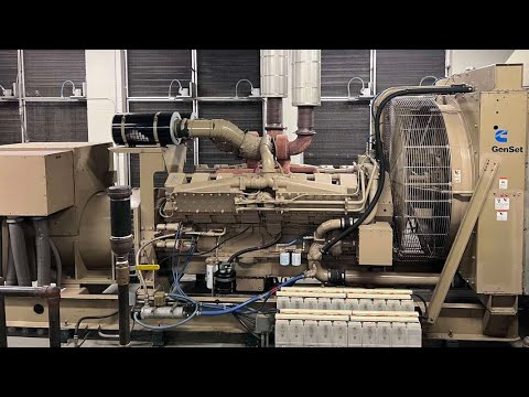 Used Cummins 1250 kW diesel generator, KTA50-G3 engine, 1031 Hrs, Yr 1990 - CSDG # 4502