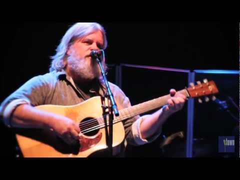 Leftover Salmon - "Walking Shoes" (eTown webisode 164)